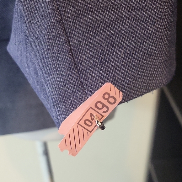 CALVIN KLEIN Blue Vicose Blend Notched Lapel Silvertone Grommet Detail Blazer - Picture 6 of 14